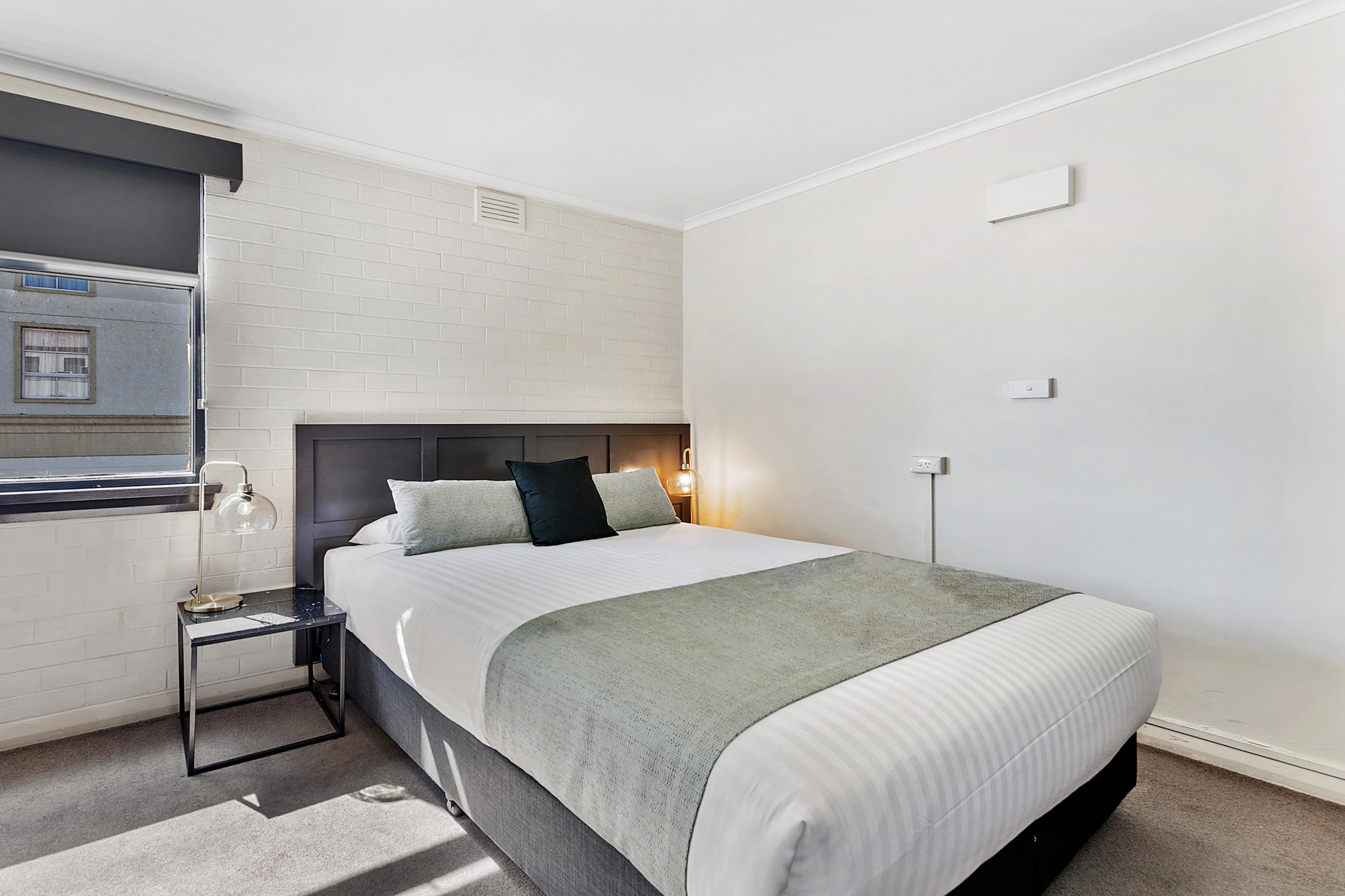 The Cornwall Historic Hotel Лонсестон Экстерьер фото