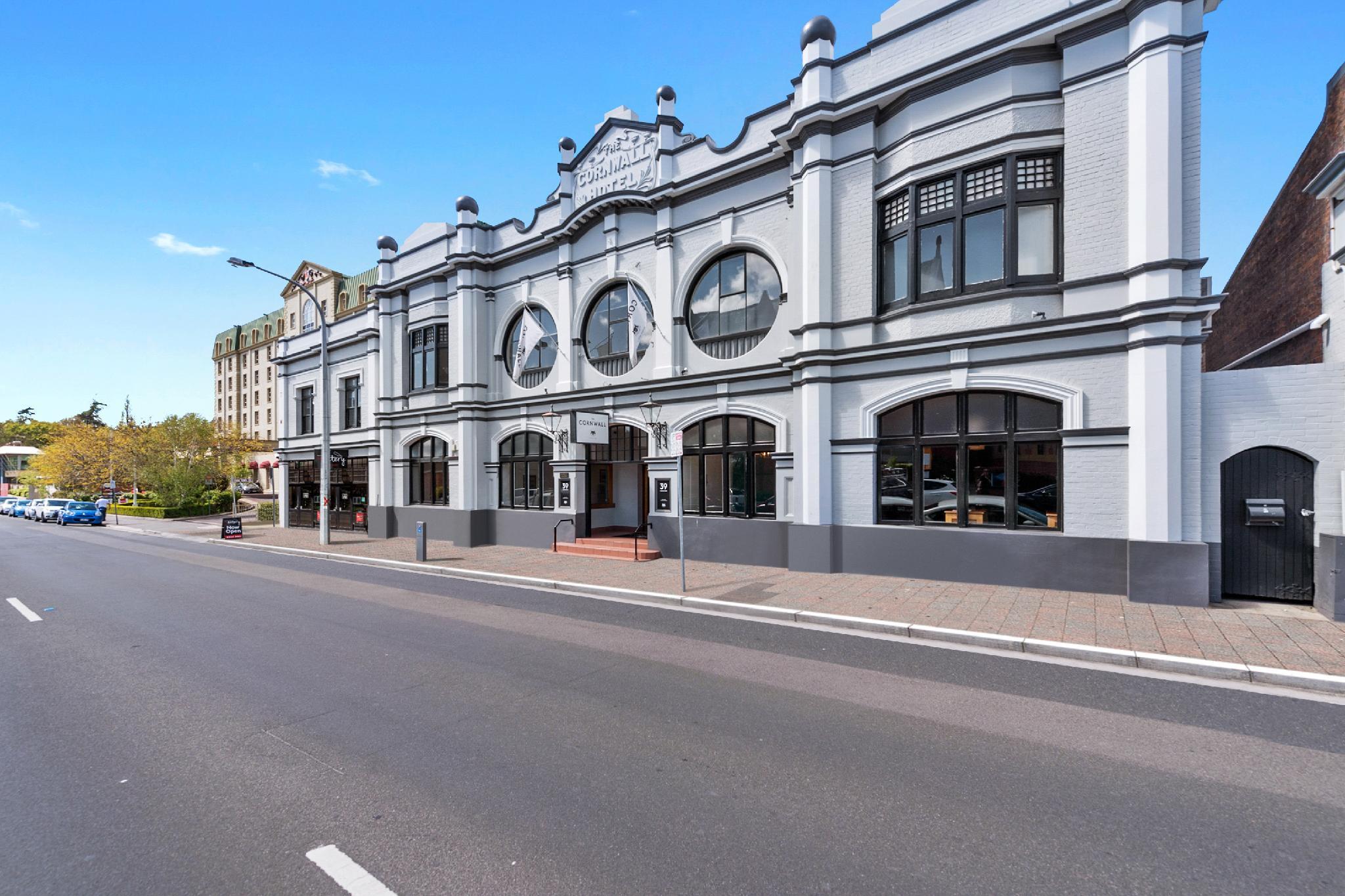 The Cornwall Historic Hotel Лонсестон Экстерьер фото