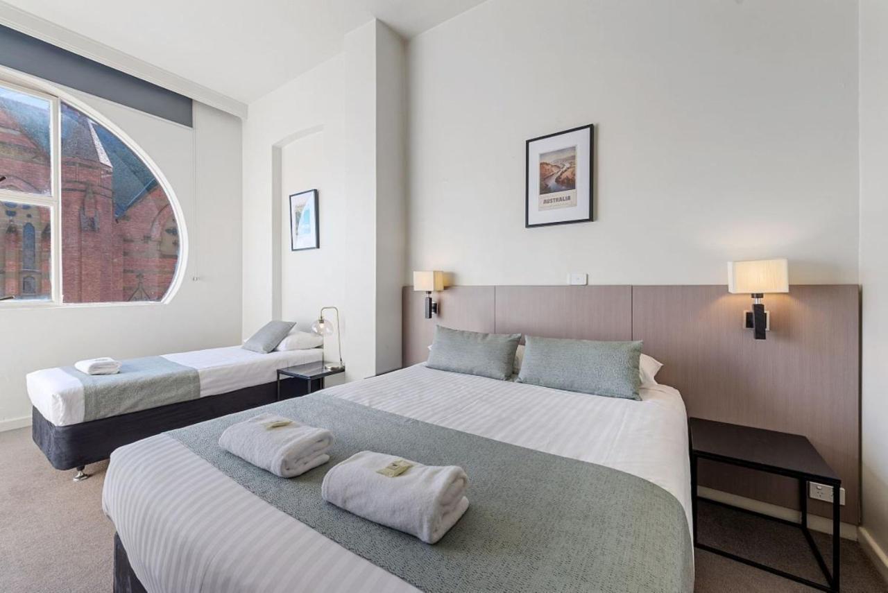 The Cornwall Historic Hotel Лонсестон Экстерьер фото